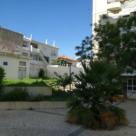 Sea Views Algarve Фару